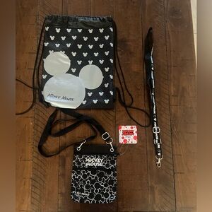 Accessory Set - Mickey Mouse